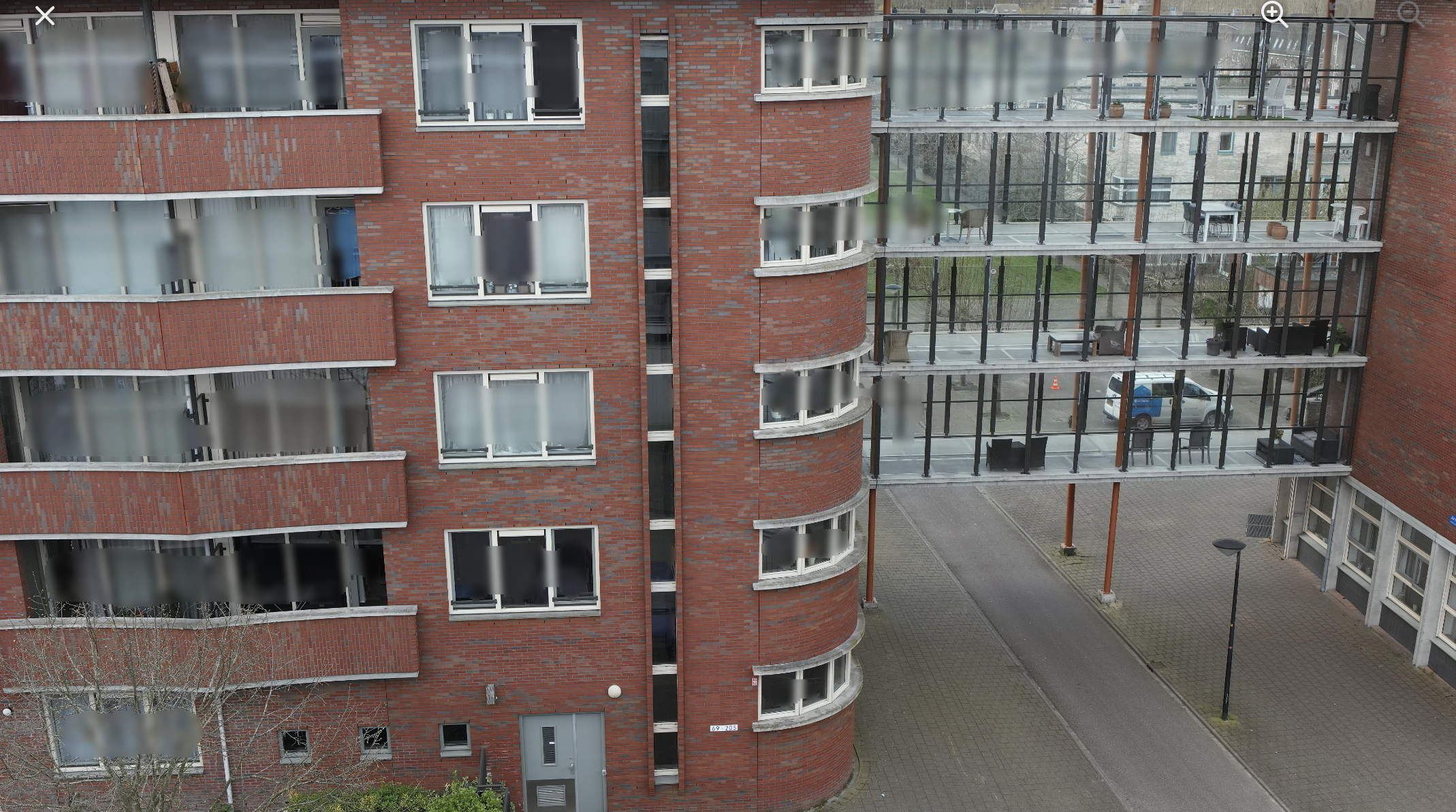 Met de drone kun je niet naar binnen kijken